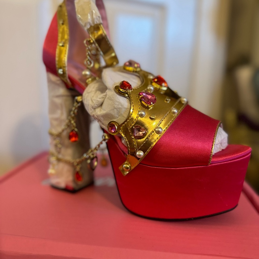 *NWT* Dolls Kill Sugar Thrillz Rubine Crowned Charmer Platform Heels Women’s 9 - Picture 7 of 8